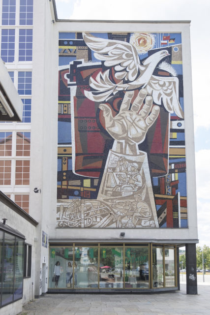 Eisenhüttenstadt, Wandbild von Walter Womacka "Produktion im Frieden"