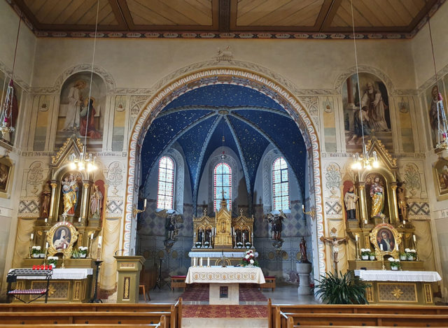 St. Michael Weidenthal Blick auf den Chor 1881-1909